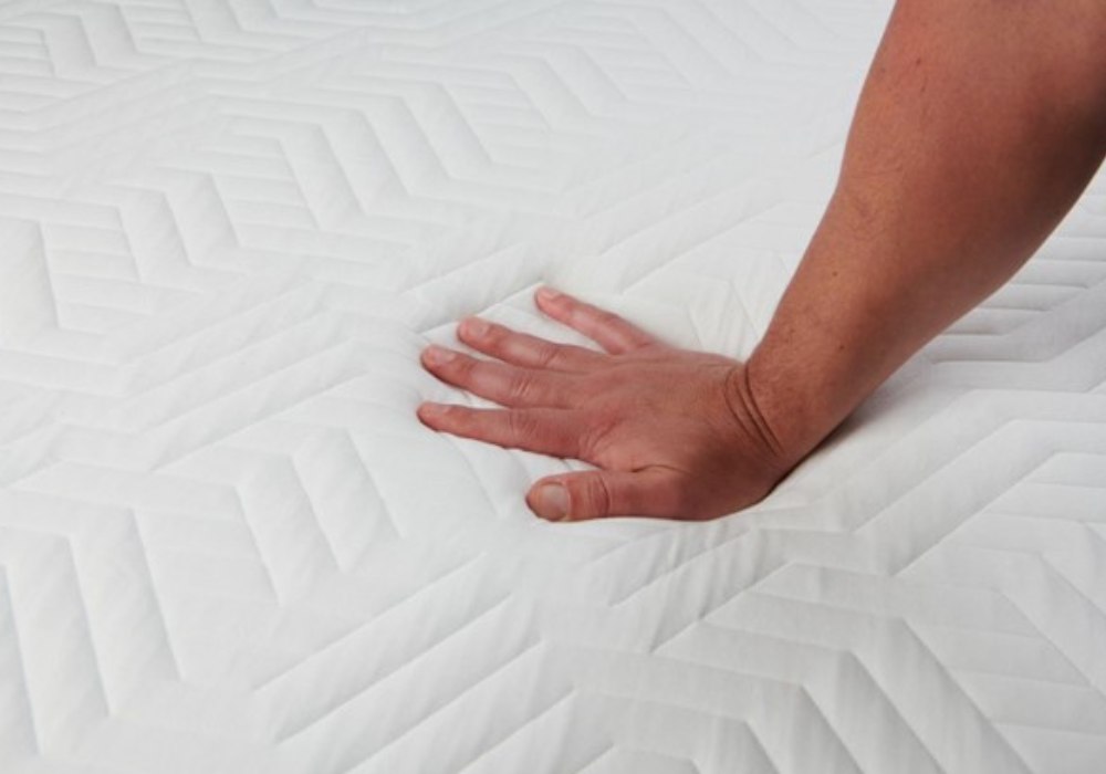 Best Mattress for You: Memory Foam vs. Latex Comparison Guide
